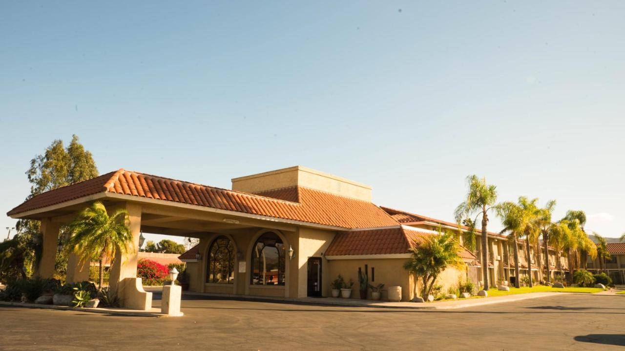 Studio 6 Anaheim Hills Ca Exterior photo